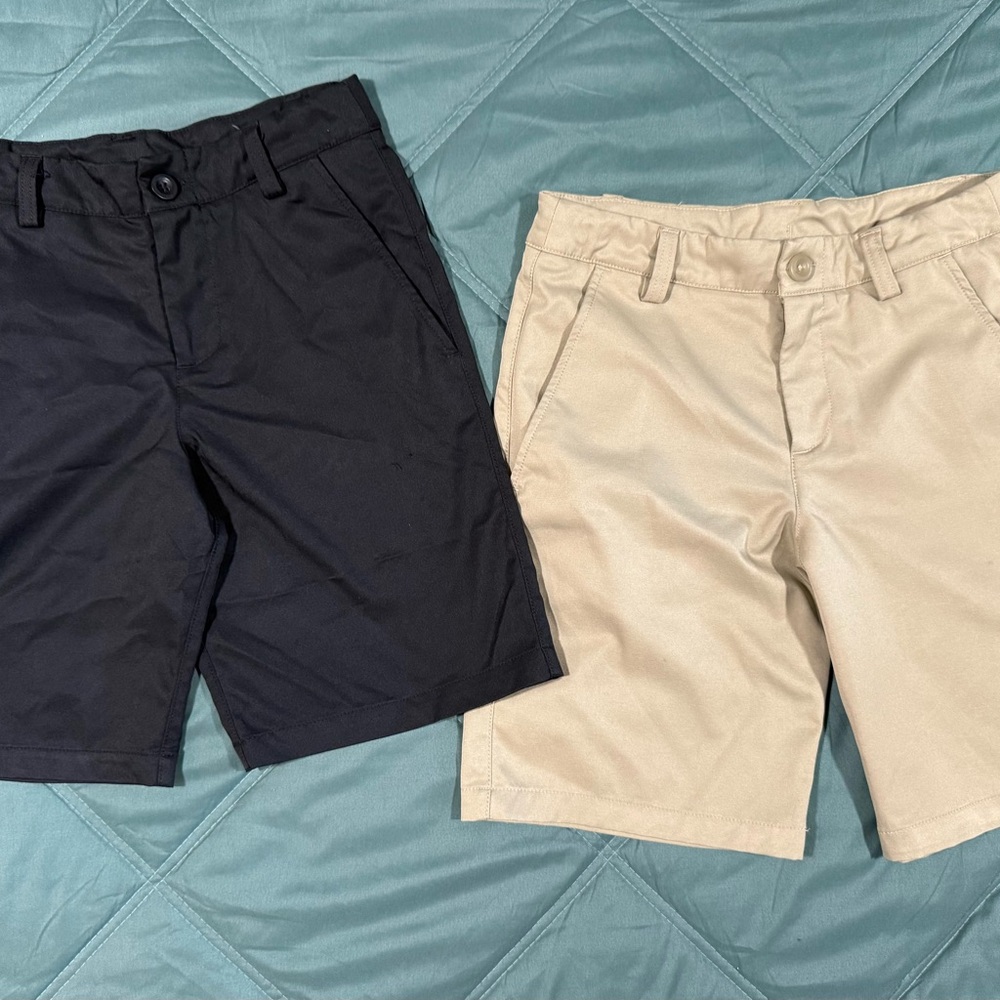 Under Armour Kids Shorts in Black and Tan